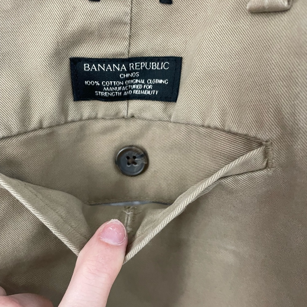 Banana Republic men’s shorts